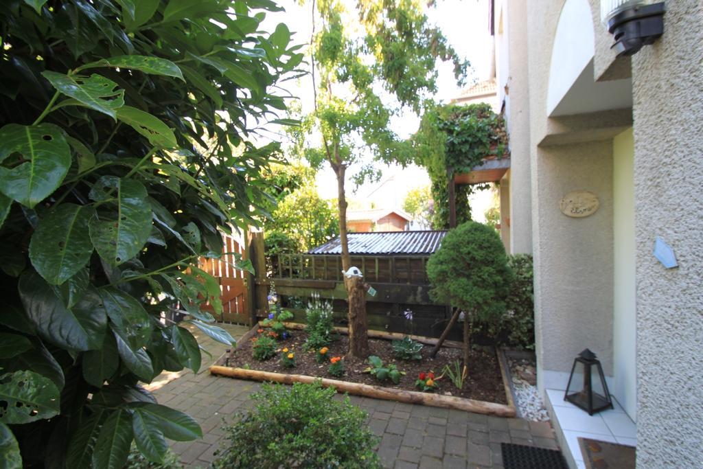 B&B Am See Koeln - Privatzimmer Chambre photo