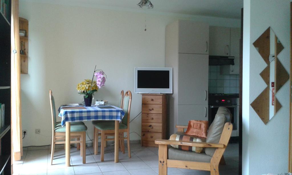 B&B Am See Koeln - Privatzimmer Extérieur photo