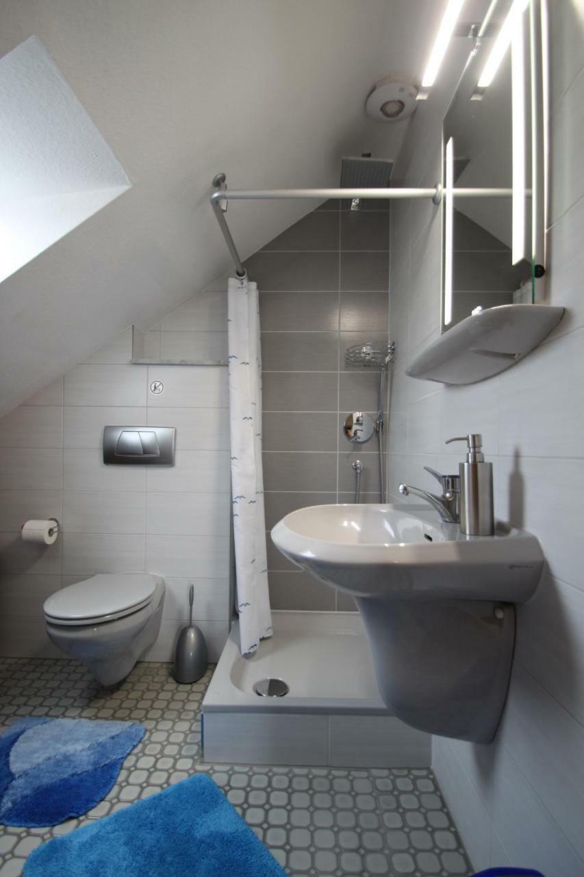 B&B Am See Koeln - Privatzimmer Extérieur photo